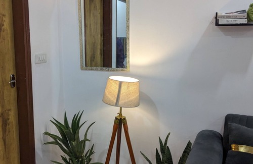 Dwarka Apartment | Cozy 2-bedroom apartment