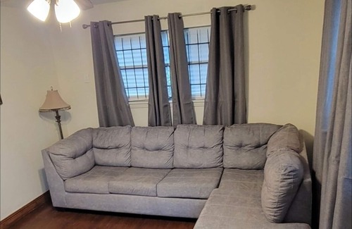 OST - South Union Apartment | Cozy 2 bedroom nook near Texas Medical Center Downtown & Reliant Stadium