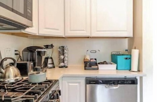 Suwanee House | Cozy 2 bedroom private- Suwanee, Lawrenceville-I85