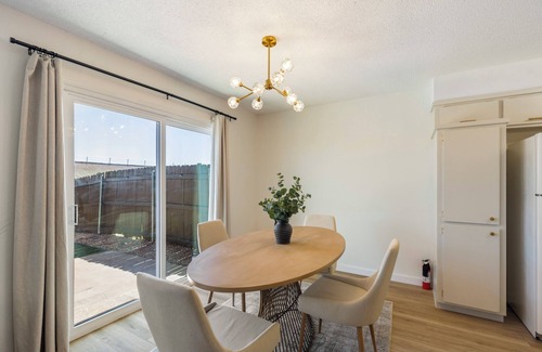 Oklahoma City House | Cozy 2-bedroom townhome in lovely Oklahoma City with WiFi, lake, restaurants.