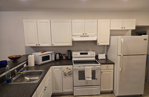 Elkton Apartment | Cozy 2-bedroom apartment close to Canal Bike Trail in wonderful Chesapeake City
