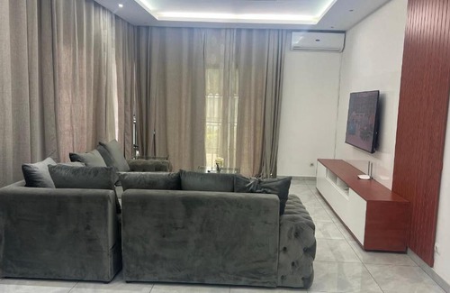 Matola House | Cozy 2-bedroom villa with free parking, near N4