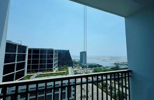 Malate Apartment | Cozy 2 Beds for Family of 4 facing Manila Bay in Shore Residences