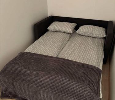 Sandgerdi Apartment | Cozy 2 room apartment-7 km from airport