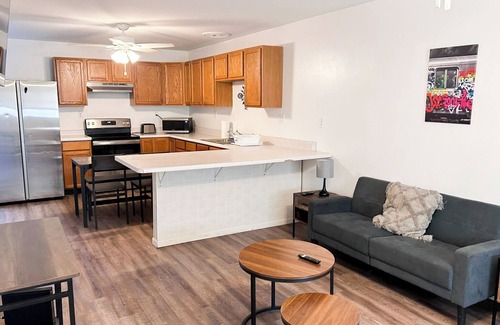 Macomb House | Cozy 2BR, 1BA Getaway in Macomb, IL
