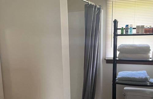 Sanatoga Apartment | Cozy 2BR 1Bath
