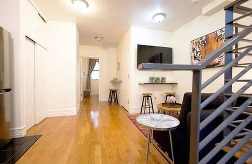 Washington Heights Apartment | Cozy 2BR~Family Friendly Apartment~Close to Times Square