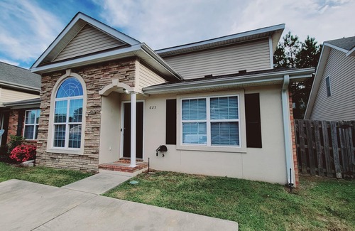 Grovetown House | Cozy 3 Bedroom Grovetown Retreat With Gameroom