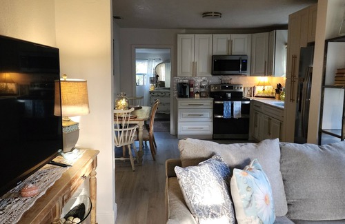 Eustis House | Cozy 3-bedroom house in charming Eustis with WiFi, AC