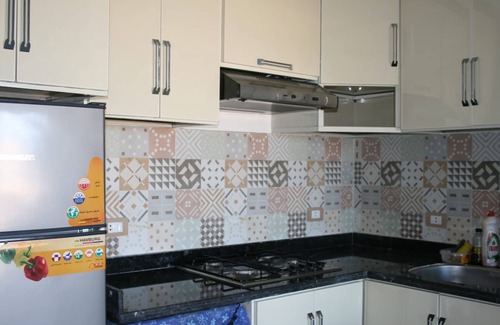 Al-Muntazah Apartment | Cozy 3 room apartment in Almaamoura Beach
