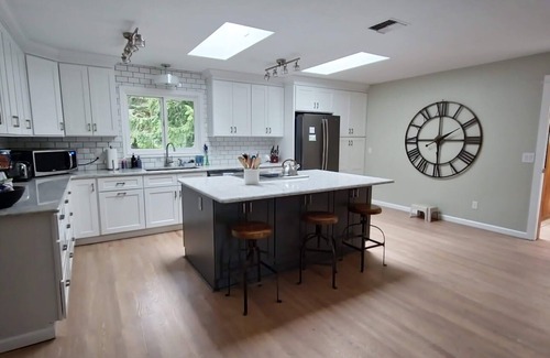 Oak Harbor House | Cozy 4 Bedroom Deception Pass Retreat