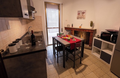 Arbus Apartment | Cozy 4-Person Apartment in Arbus with Pine Forest Views