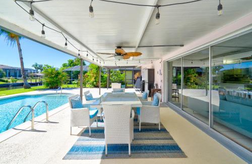 Yacht Club House | Cozy 60's home, city & canal located