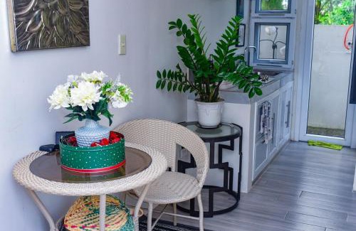 Hermosa House | Cozy A Cabin Escape Your Tranquil Getaway Awaits