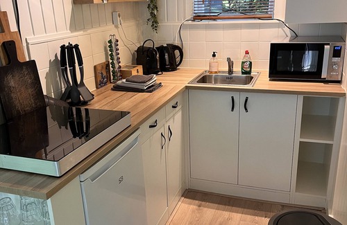 Beerze House | Cozy and cozy wooden cottage, Extraordinary Beerze. Pet-friendly