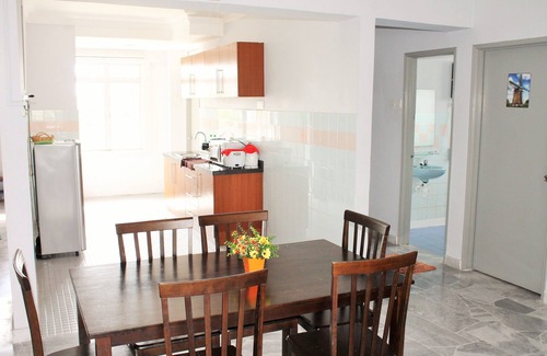 Si Rusa Apartment | Cozy and Relaxing at Ocean View Resort