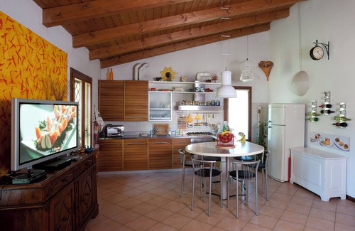 Farneto Apartment | Cozy apartment in natural park, near Fair, FICO,Bellaria Hospital