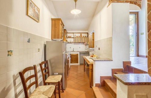 Alberoro Apartment | Cozy apartment in Monte San Savino -AR-