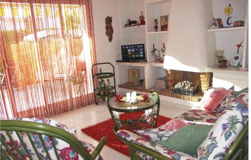 Guardamar del Segura Apartment | Cozy Apartment In Guardamar Del Segura