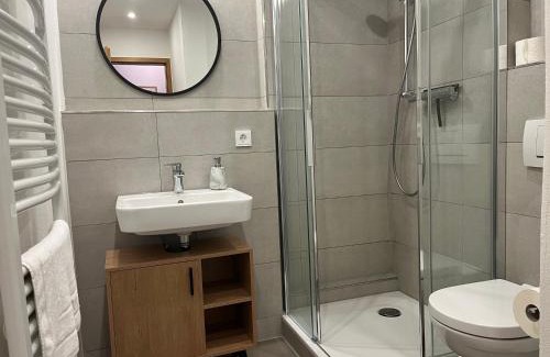 Mering Apartment | Cozy apartment for 2 near Mering train station