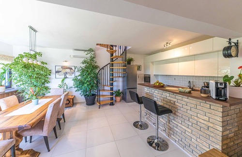 Rudine Apartment | Cozy apartment in Kastel Novi