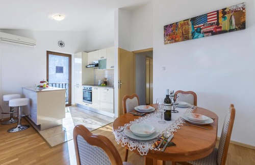 Ravni Apartment | Cozy apartment in Labin with WiFi