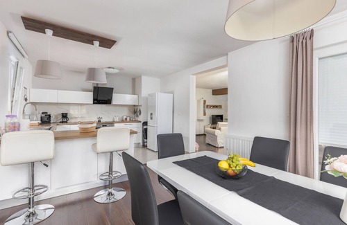 Klana Apartment | Cozy apartment in Skalnica with WiFi