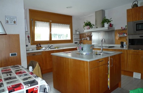 Castelldefels Villa | Cozy apartment near the sea located in a tourist area/IDEAL A COUPLES