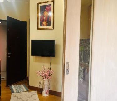 Pio del Pilar Apartment | Cozy apartment near Greenbelt Makati City