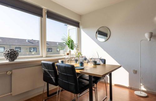 Tarnby Kommune Apartment | Cozy Apartment Near Metro