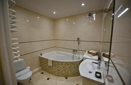 Ternopil Apartment | Cozy apartment next to the park