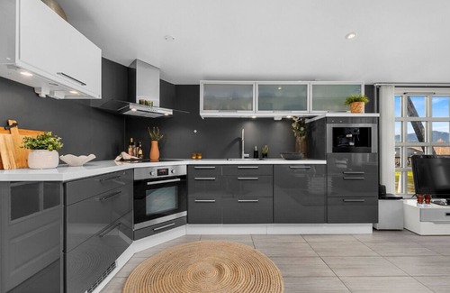 Oppdal Apartment | Cozy apartment Ski in-out, Downhill in-out, within walking distance to the center of Oppdal