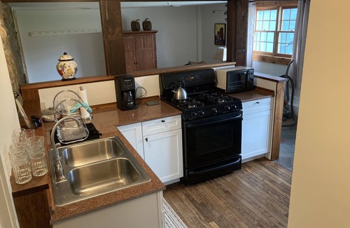 Montgomery Center Apartment | Cozy apartment that’s conveniently located just on the edge of town.
