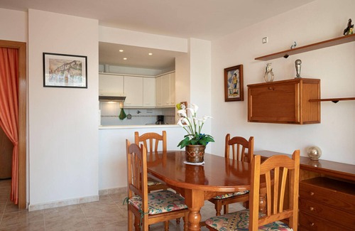 Torredembarra Apartment | Cozy Apartment with A/C, Pool, and Parking 280m from the Beach