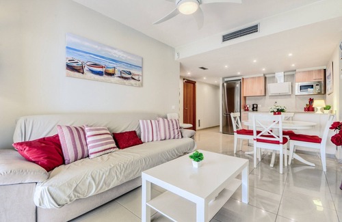 Santa Margarida Apartment | Cozy apartment with furniture