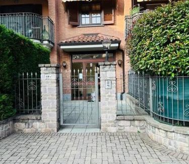 Piossasco Apartment | Cozy apartment with mountain view