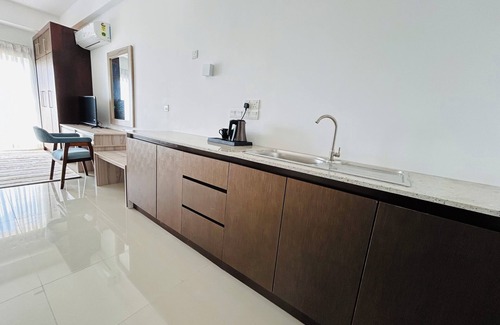 Negombo Apartment | Cozy apartment with WiFi and AC with a spectacular view of the Ocean
