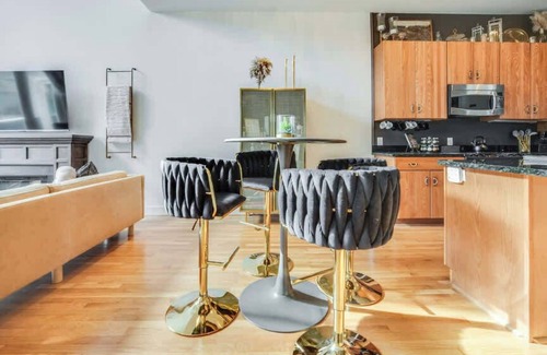 East Market District Apartment | Cozy Art Deco Condo in the Vibrant NuLu District!