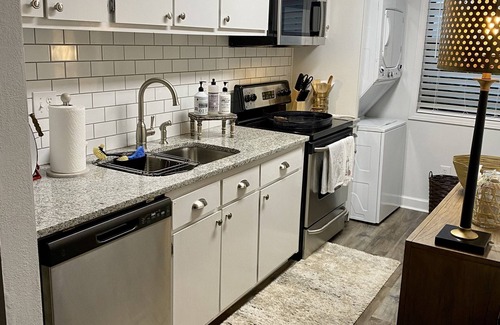 Athens Condo | Cozy Athens Condo – Close to UGA & Downtown Athens
