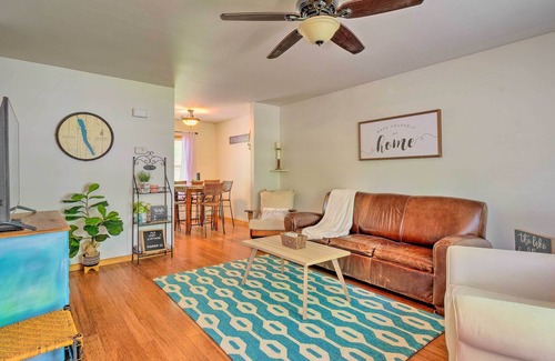 Auburn Cottage | Cozy Auburn Retreat w/Hot Tub - Walk to Lake