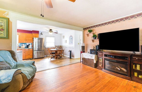 Malta House | Cozy Ballston Spa Home w/Fenced Yard!