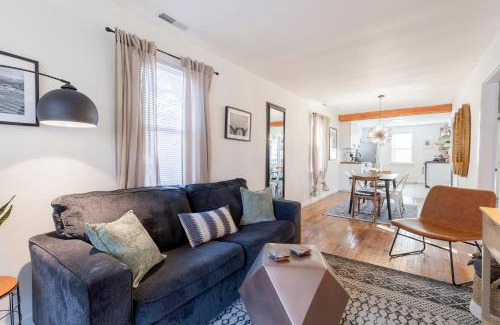 Villas House | Cozy Beach Cottage Near The Bay