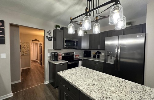 Fairfield House | Cozy, Beautiful, Lovely Home Away from Home. Perfect for family re-unions!