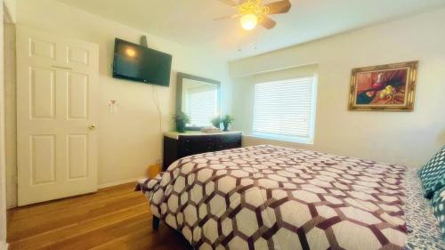 Bonita Apartment | Cozy Beautiful Private Home in Prime Location