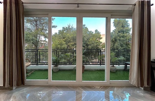 Taj Ganj Bed & Breakfast | Cozy Bed and Breakfast- 9 min walk from Taj Mahal