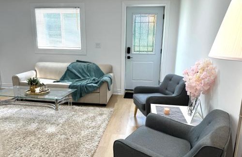 Richmond Hill Apartment | Cozy, brand-new, 2BDR,walkout apt, free parking