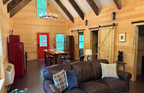 Means Cabin | Cozy Cabin in Red River Gorge