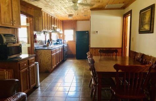 Morgan House | Cozy Cabin on Lake Whitney
