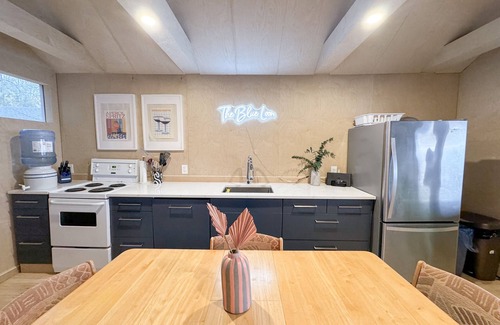Meaford Cabin | Cozy Cabin on the shore of Georgian Bay. Truly a hidden gem!