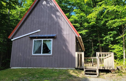 Brownville Cabin | Cozy Cabin - Perfect Maine Getaway